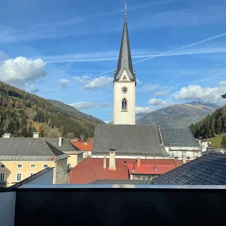 Gh Alte Post - 4 Commodore Гмюнд